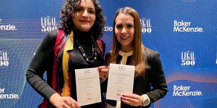 Abogadas de AT&T México son reconocidas en el listado Mexico Rising Stars 2024 de The Legal 500