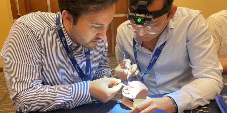 Transformando la cirugía: Smile Train introduce simulación avanzada para médicos en Guadalajara