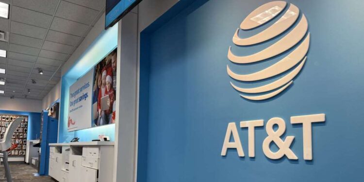 AT&T México se coloca como líder del sector de telecomunicaciones entre las 100 empresas más responsables ESG de MERCO
