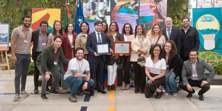 Energía Real se suma a CONFE con donación de central solar