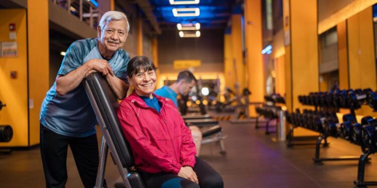 Smart Fit México en alianza con el INAPAM impulsan acciones para fortalecer la movilidad y autonomía de las personas mayores