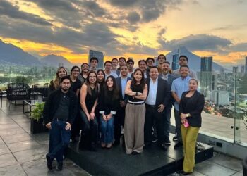 PwC México lanza en Monterrey programa para impulsar el talento universitario y prepararlo para un futuro laboral transformado por la tecnología